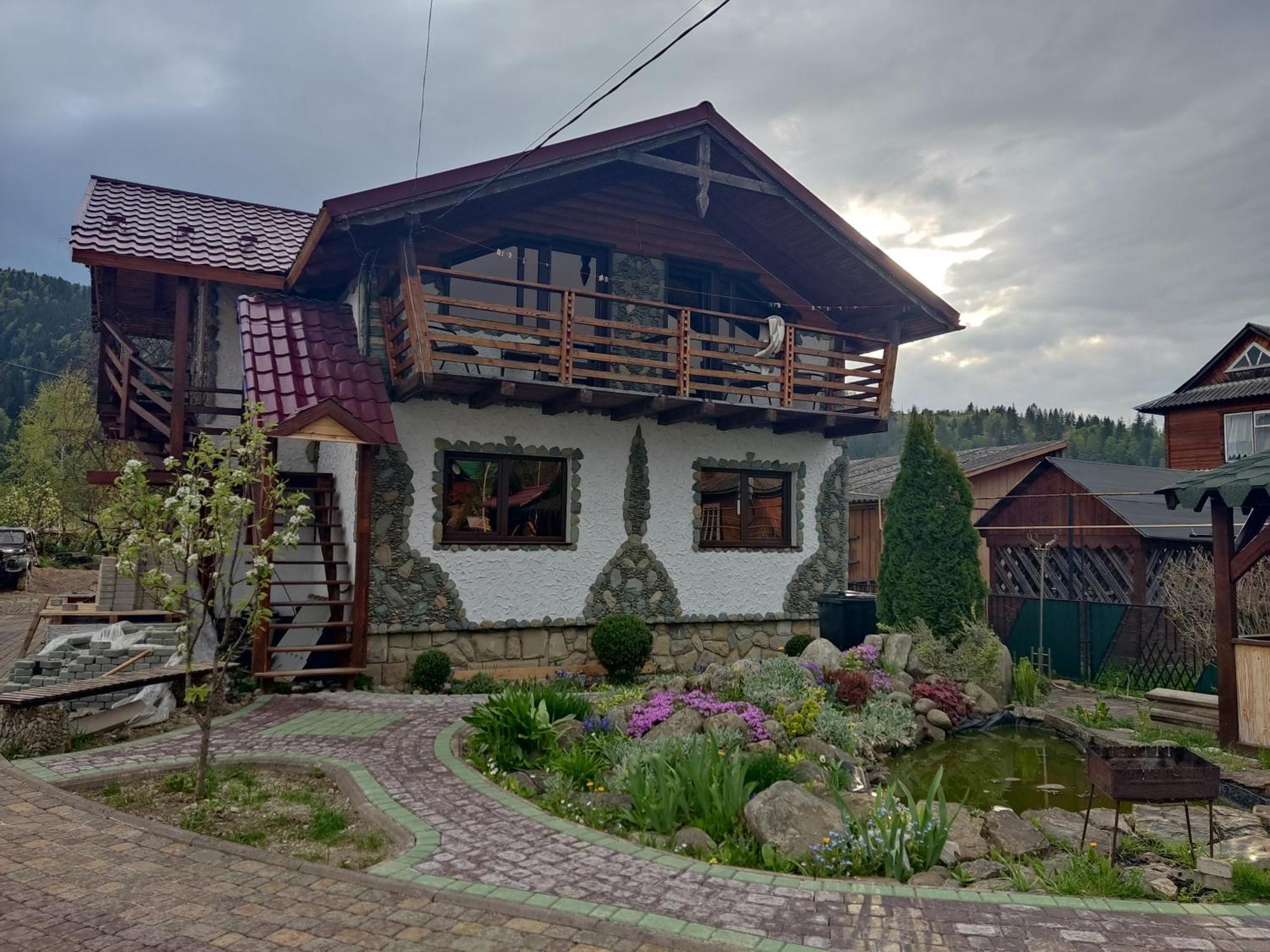 Апартаменти "У Кузьмича" 1 Mykulyčyn Pokoj fotografie